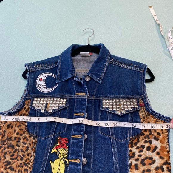 Battle Vest- Horror themed with patches and studs. - Picture 5 of 7